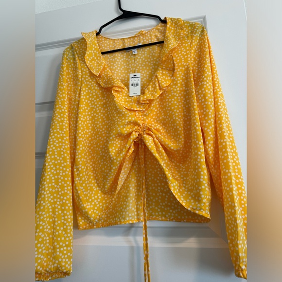 XS-Yellow Polka dot top -Express -NWT - Picture 4 of 6